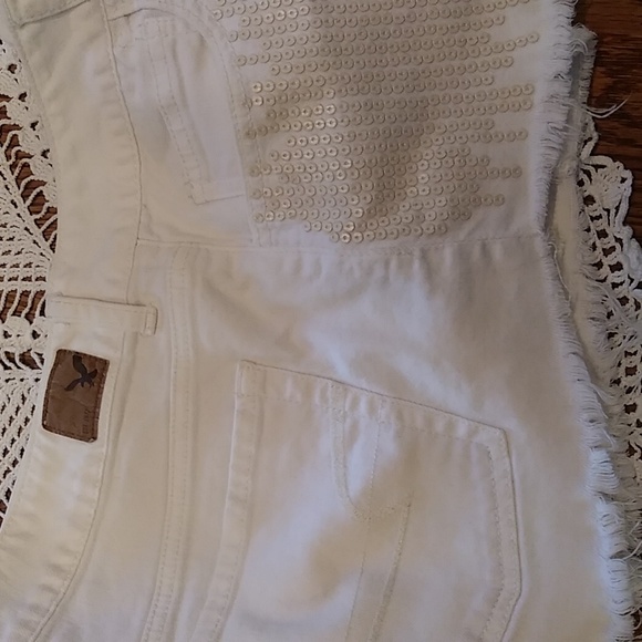 American Eagle white denim shorts - Picture 7 of 7